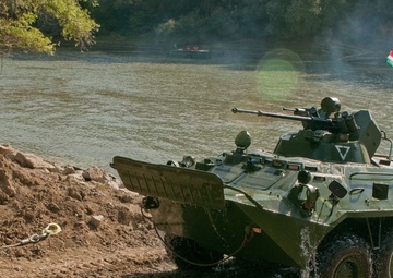 Stryker Soldiers complete Dragoon Crossing, build bridges