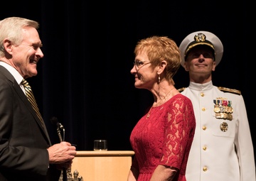 Chief of Naval Operations (CNO) Adm. Jonathan Greenert is relieved by Adm. John Richardson [Image 1 of 3] 09.18.2015 Chief of Naval Operations (CNO) Adm. Jonathan Greenert is relieved by Adm. John Richardson