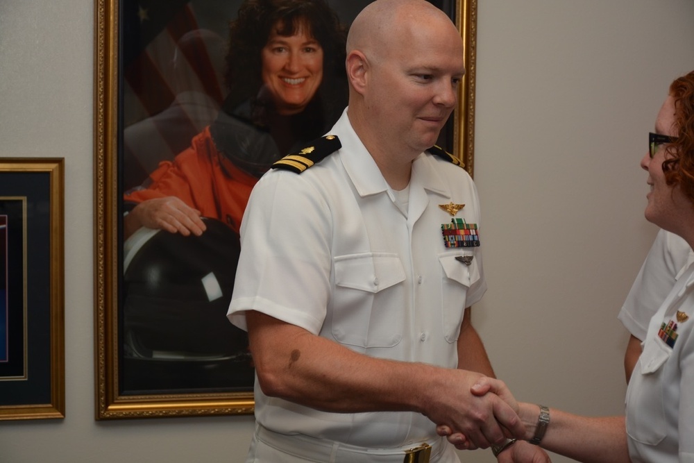 Former helicopter pilot commissioned as Medical Service Corps Officer