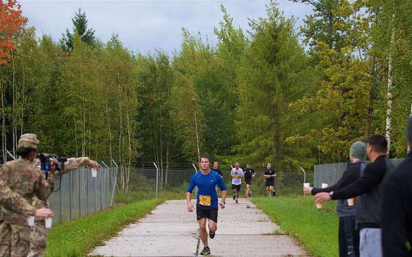 Army Ten-Miler Shadow Run held on Latvian Airfield