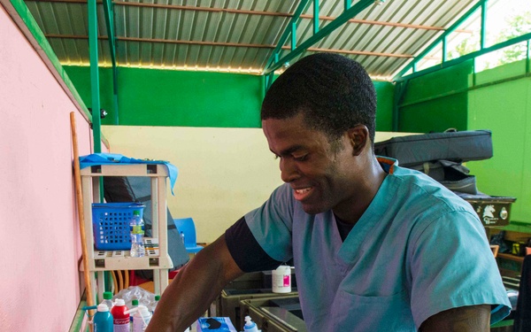 Continuing Promise 15