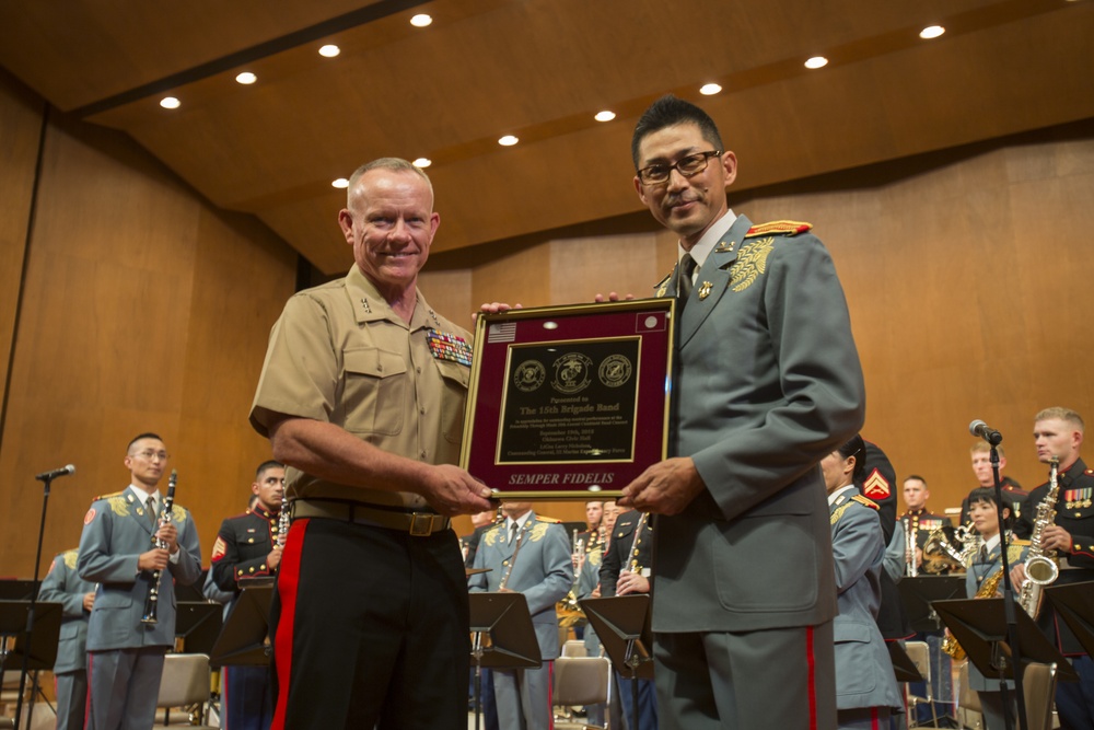 U.S. Marines, JGSDF celebrate 20 years of friendship through music