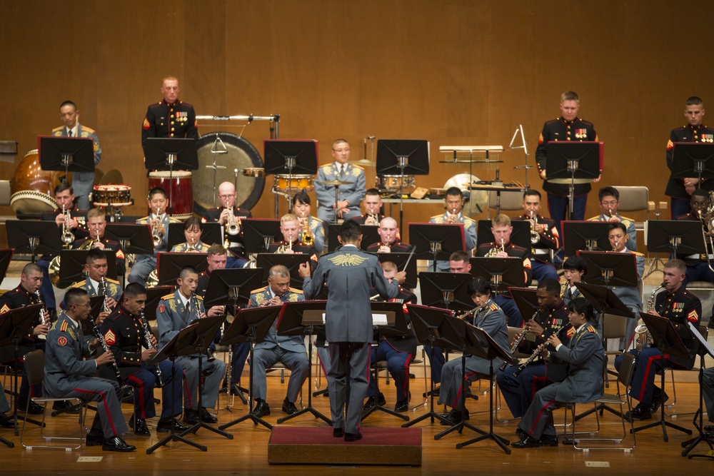 U.S. Marines, JGSDF celebrate 20 years of friendship through music