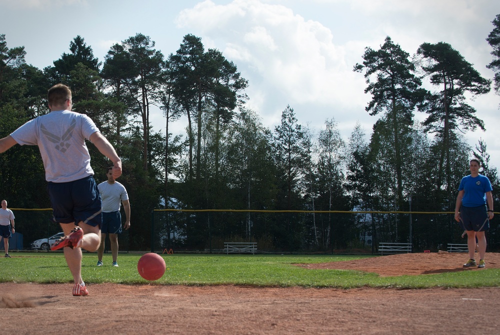 Team Ramstein builds resilience during Commander’s Challenge 2015