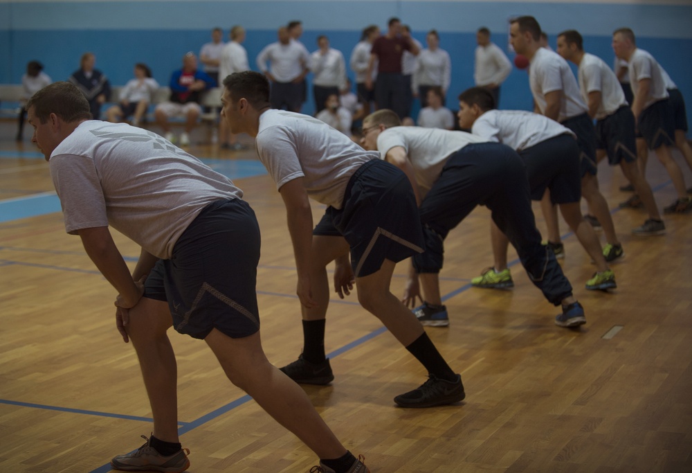 Team Ramstein builds resilience during Commander’s Challenge 2015