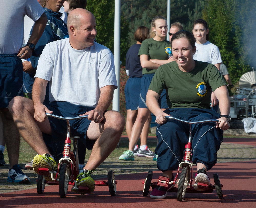 Team Ramstein builds resilience during Commander’s Challenge 2015