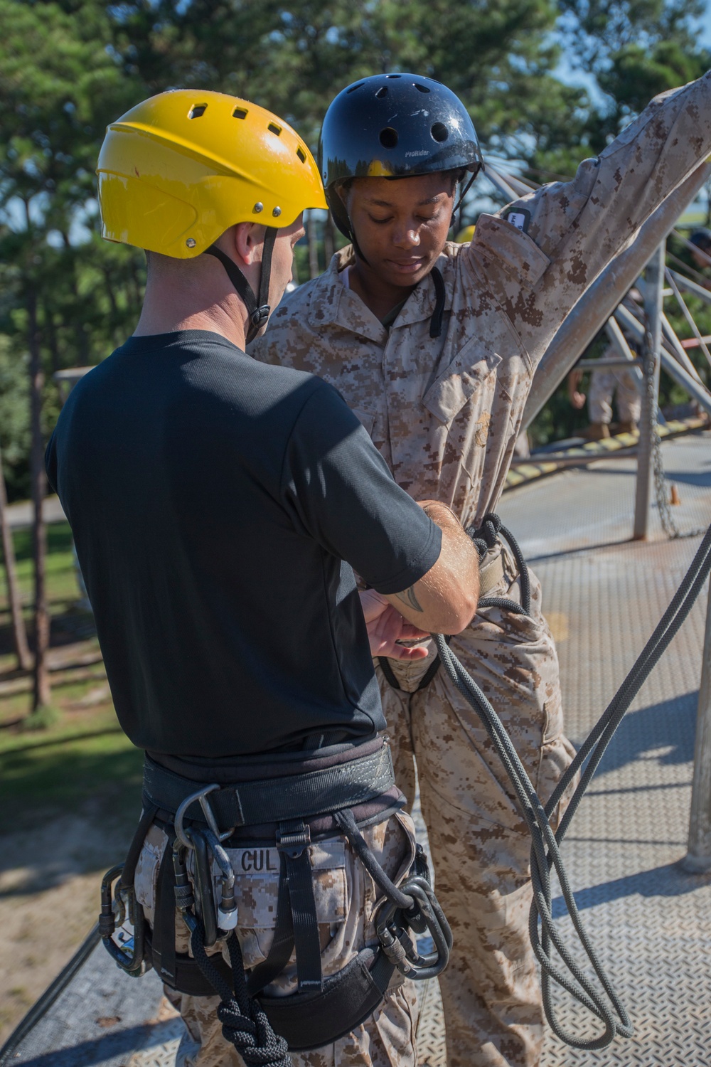 Marine recruits learn trust, confidence on Parris Island rappel tower