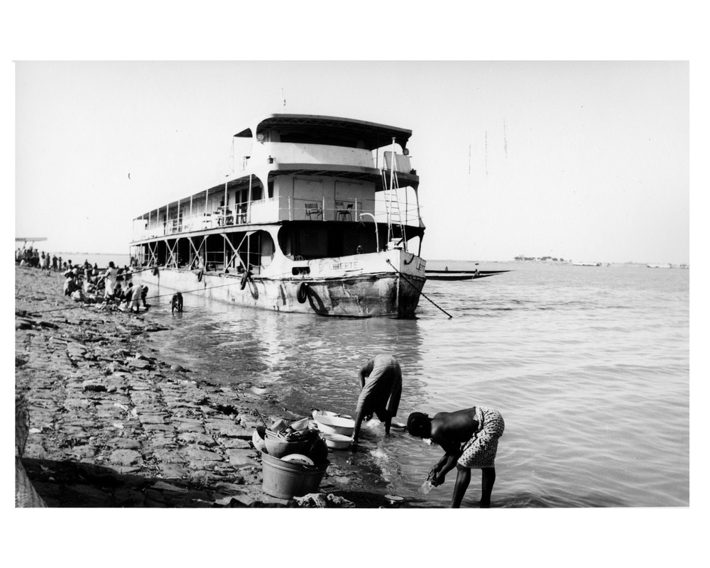 Boat at Port of Mopti, Mali