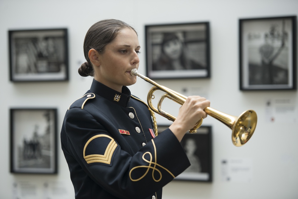 All-female veteran honor flight visits Arlington National Cemetery and Women in Military Service for America Memorial