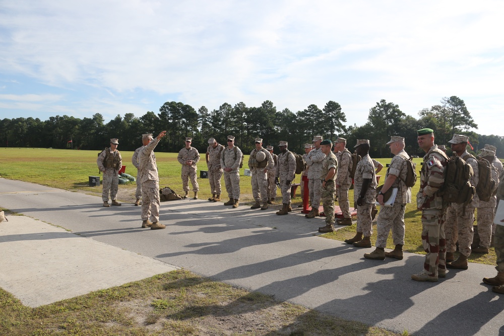 Weapons Training Battalion Conducts a Senior Leader's Range