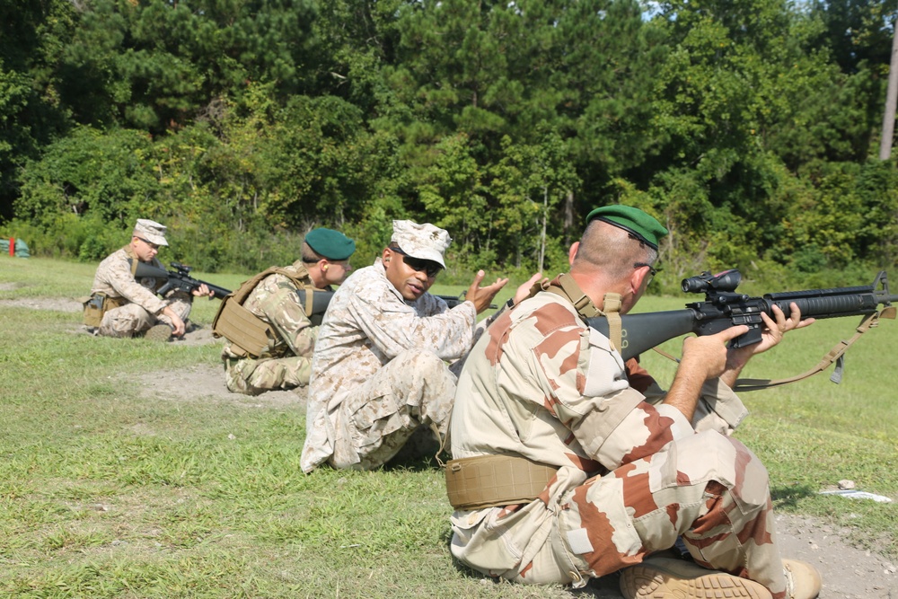 Weapons Training Battalion Conducts a Senior Leader's Range