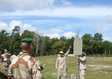 Weapons Training Battalion Conducts a Senior Leader's Range