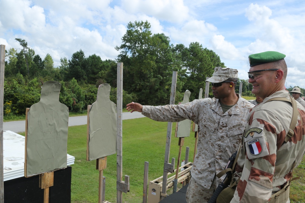 Weapons Training Battalion Conducts a Senior Leader's Range