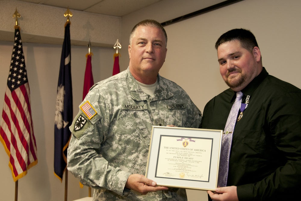 SCNG Engineer receives Purple Heart