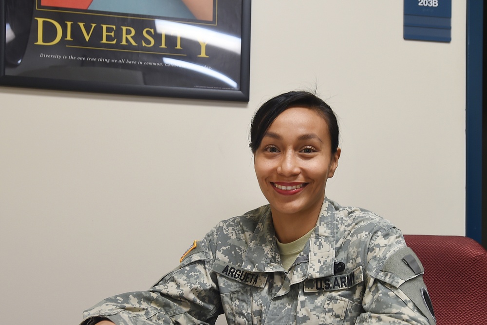 dvids-news-army-reserve-officer-shares-her-story-during-hispanic