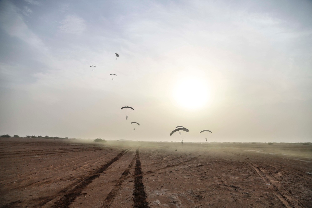 US Marines, French forces land in Djibouti