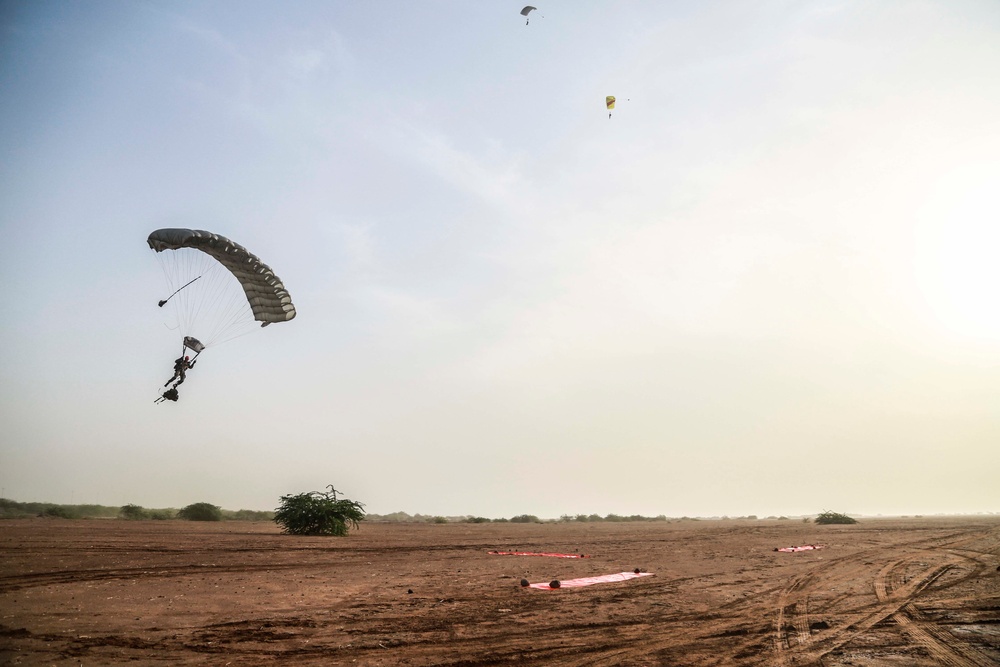 US Marines, French forces land in Djibouti