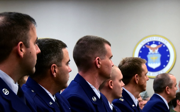 Director of the Air National Guard visits Airmen at Berry Field ANGB