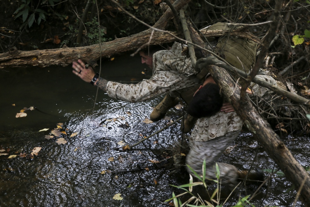 Going Green: 2nd Dental Bn. Integrates USMC Training