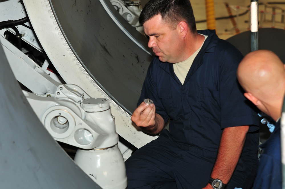 Maintaining the C-17 Globemaster