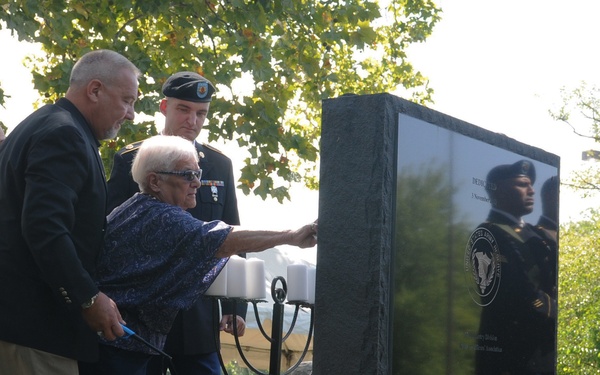 Remembrance Ceremony 2015