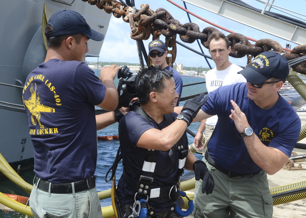 USS Frank Cable action