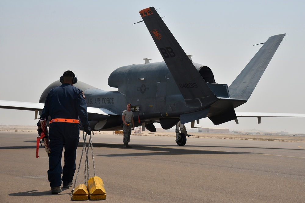 Global Hawk maintainers deliver ISR capability to warfighters