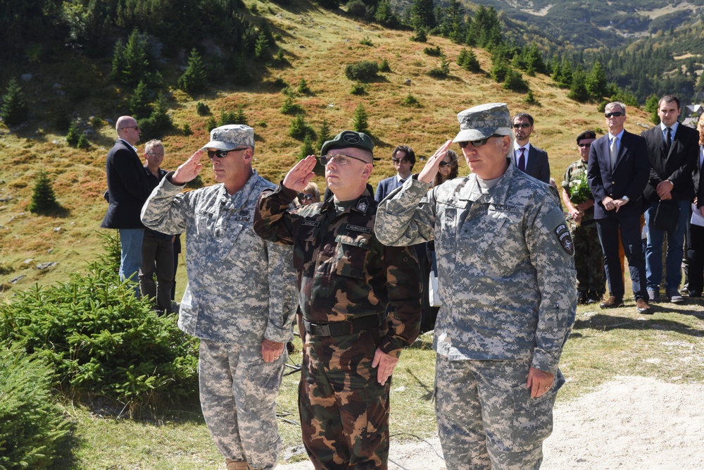 NATO HQ Sarajevo remembers fallen US delegation