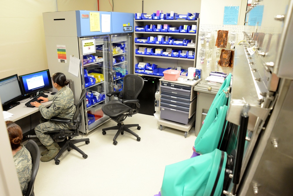 JBER pharmacy undergoes modernization