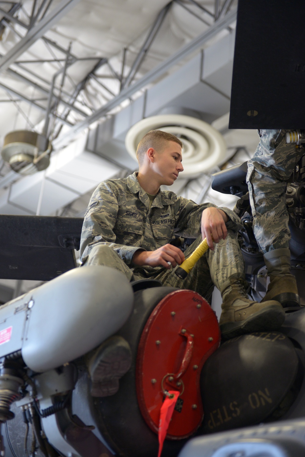 Detachment 13 offers resources for aircraft maintenance training