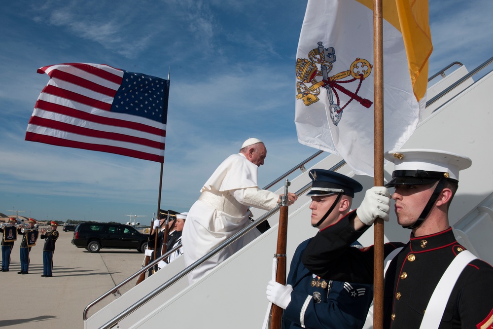 Pope Francis departs JBA for NYC