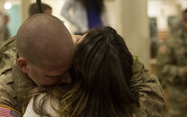 3rd BCT paratroopers redeploy from Operation Inherent Resolve