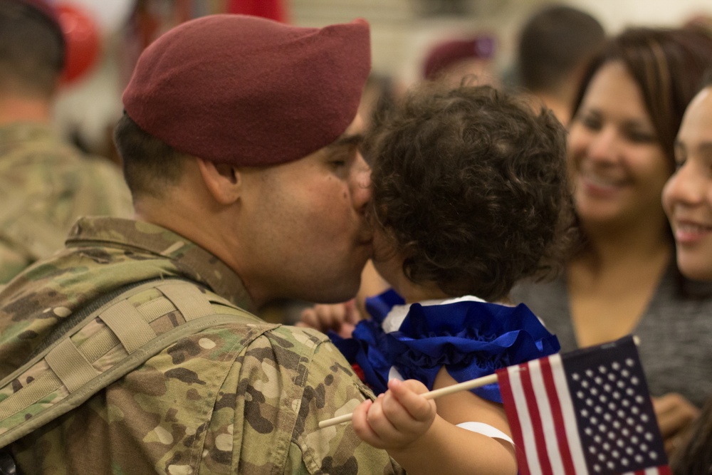 3rd BCT paratroopers redeploy from Operation Inherent Resolve
