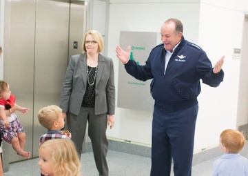 CJCS clap out
