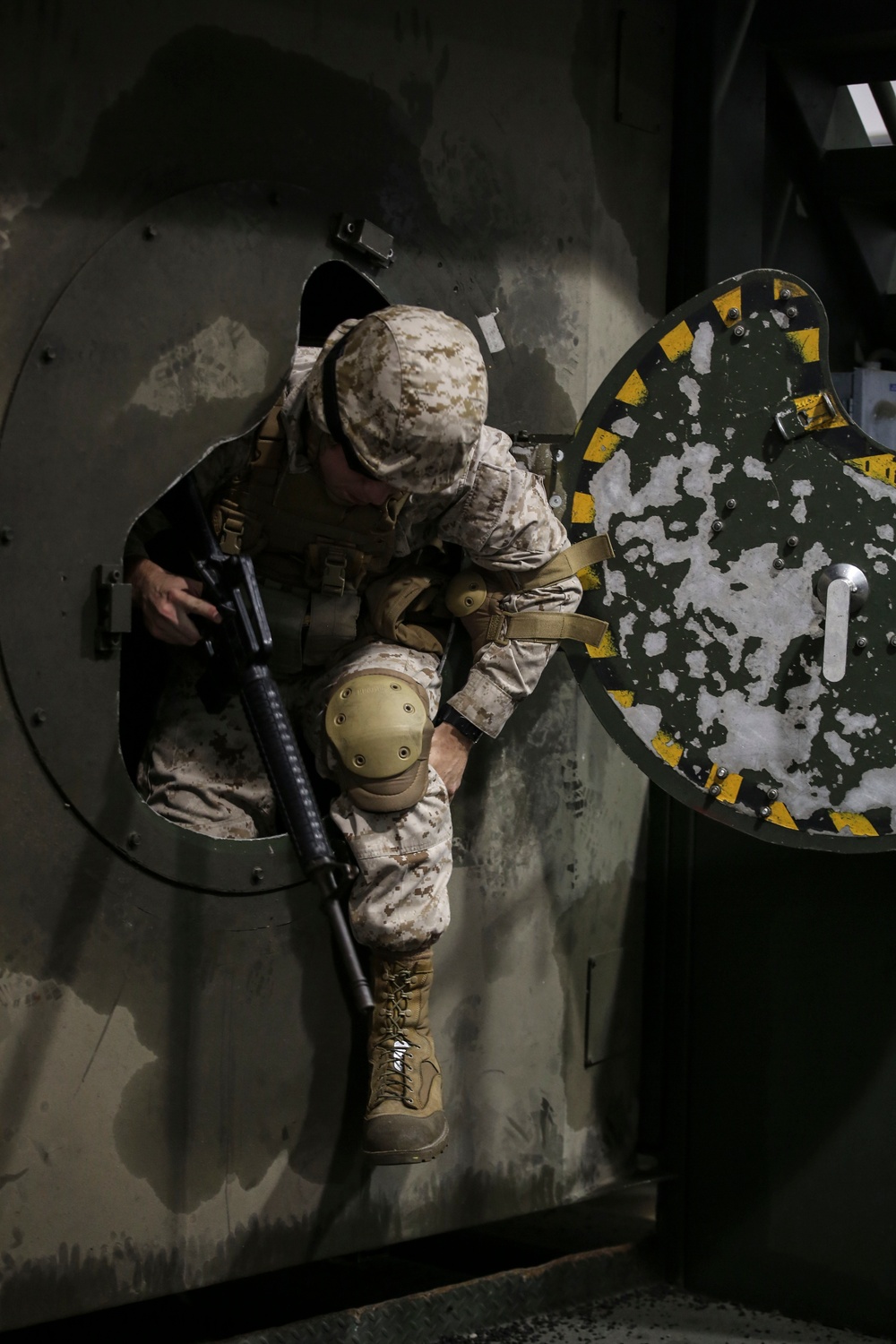 Marines gain confidence in overturned vehicles