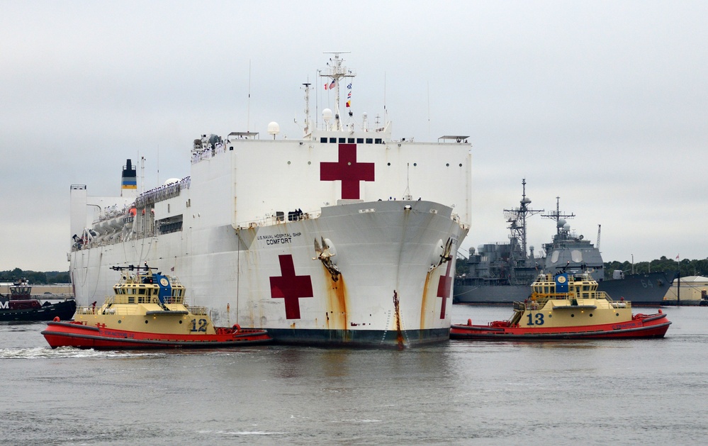 USNS Comfort (T-AH 20)