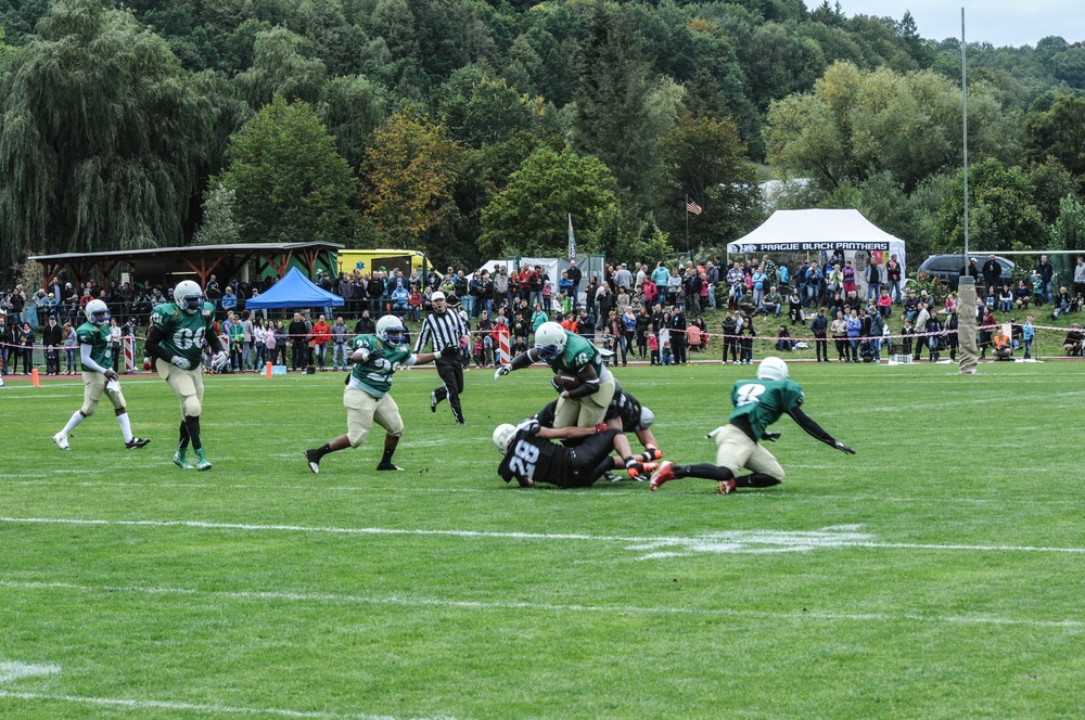 2CR football game