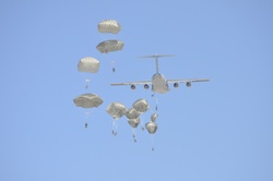 82nd Airborne seizes White Sands Missile Range Space Harbor [Image 7 of 8]