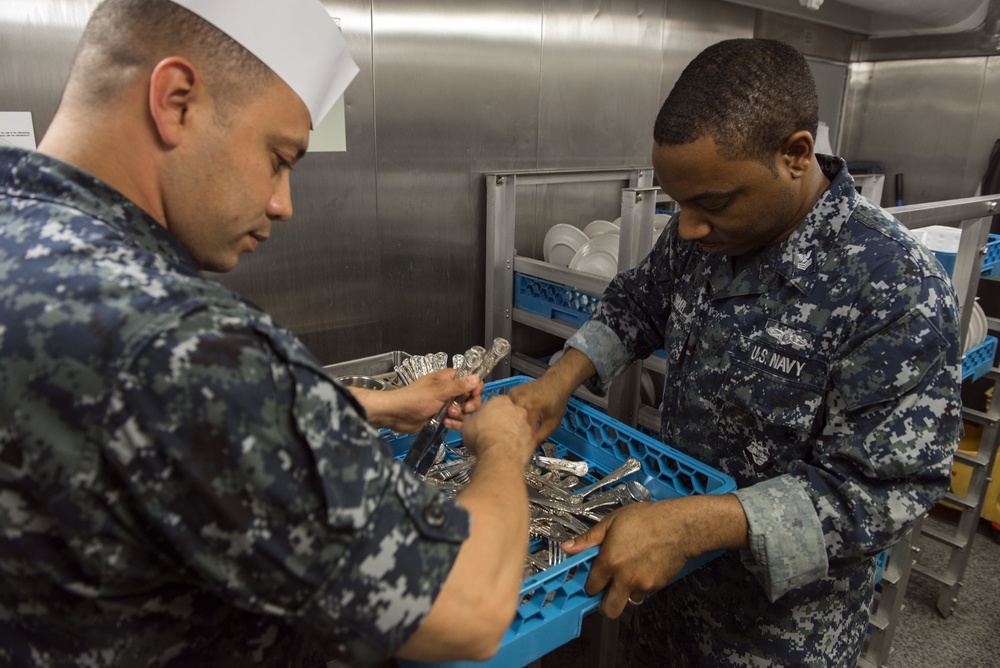 PCU Gerald R. Ford (CVN 78) FCPOA performs FSA Duties for a Day