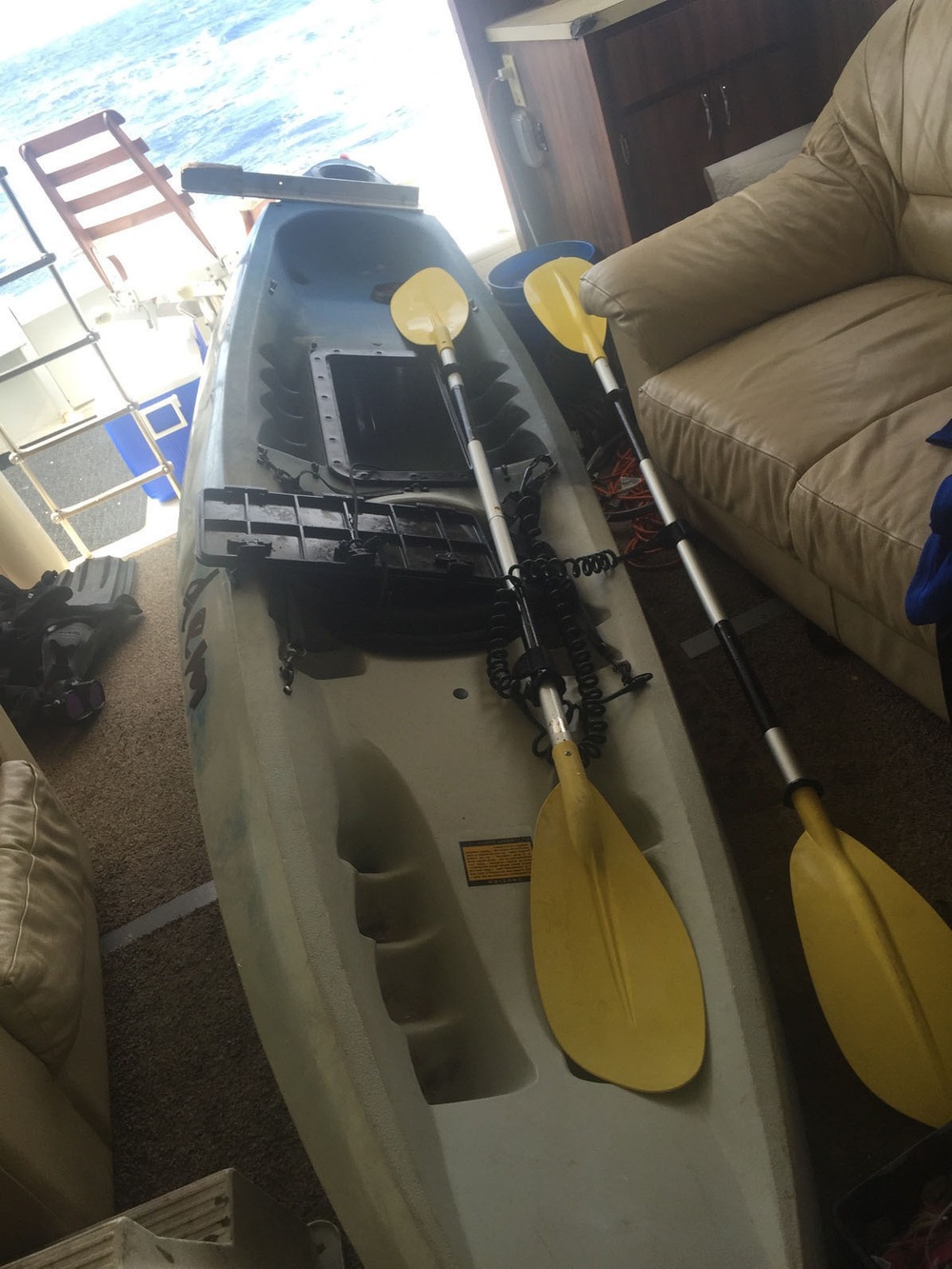 Coast Guard responds to unmanned kayak near Diamond Head, Oahu