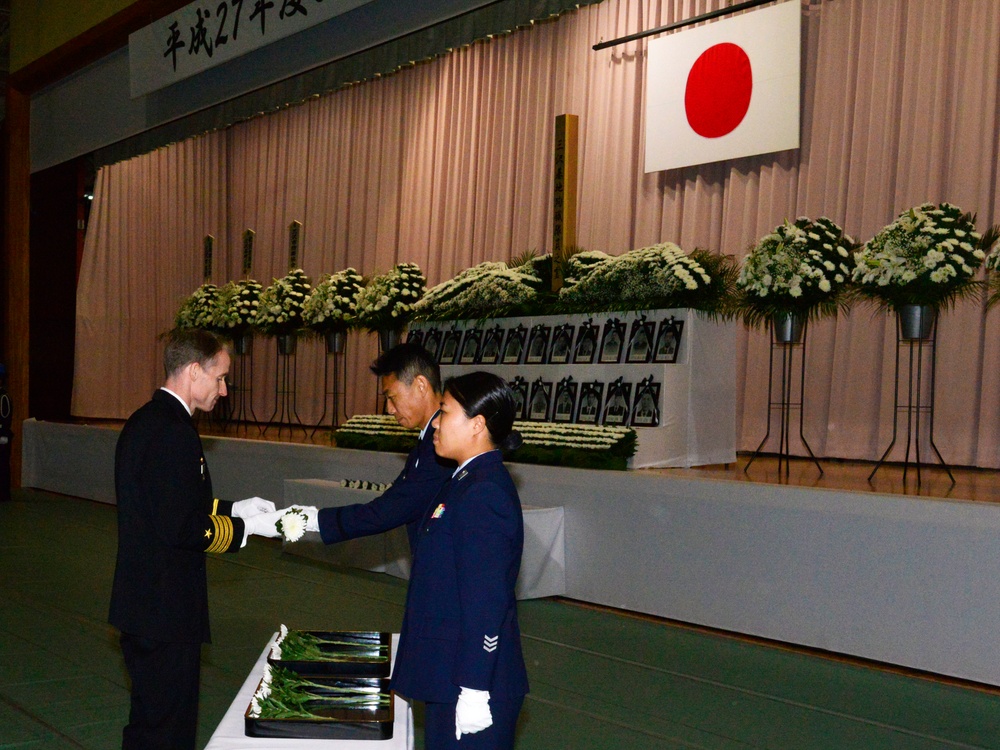 NAF Misawa's CO attends memorial ceremony