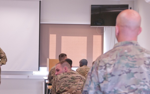 Atlantic Resolve leader visits Team Estonia