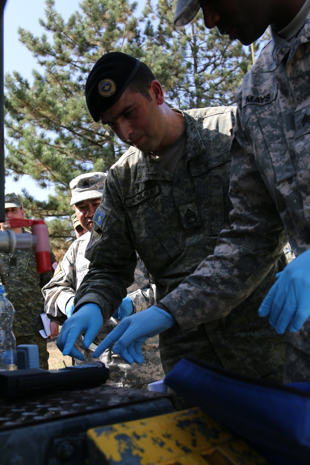 KFOR soldiers lead field sanitation class for Kosovo Security Force