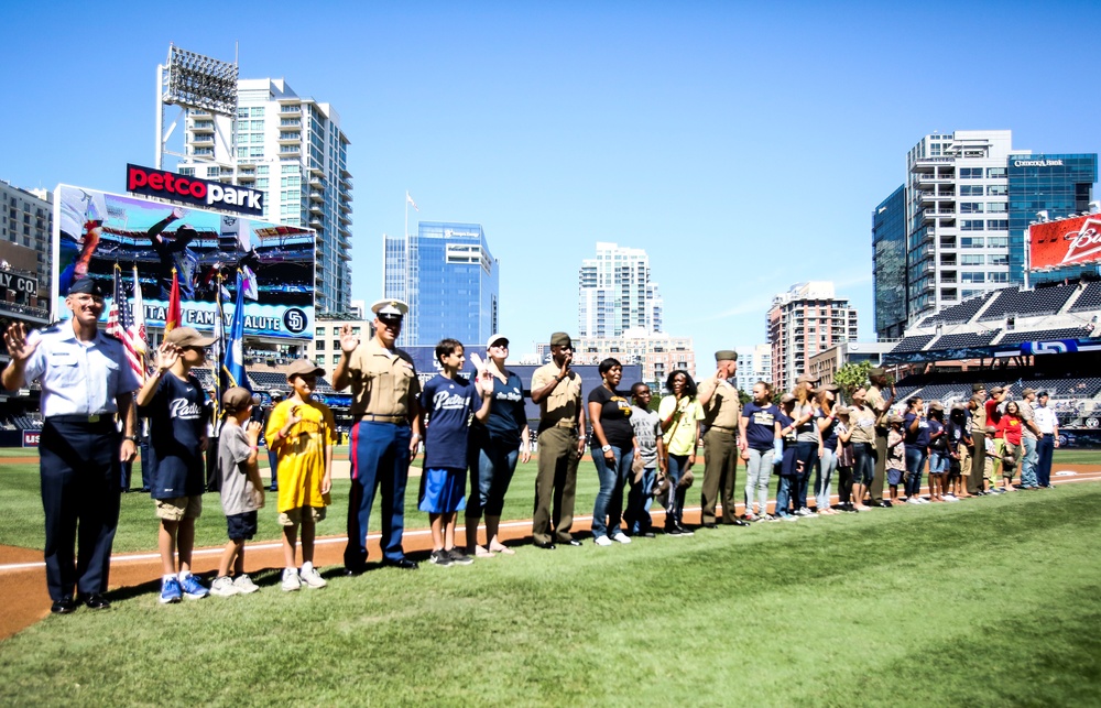 Padres salute military families