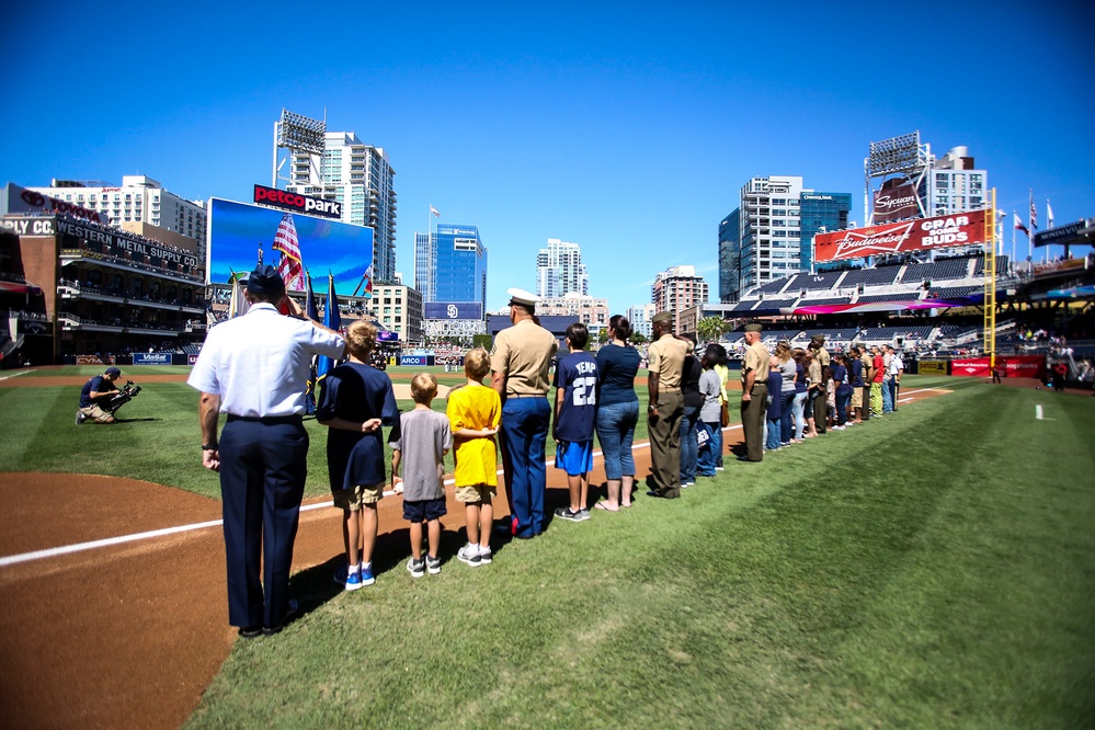 Padres salute military families