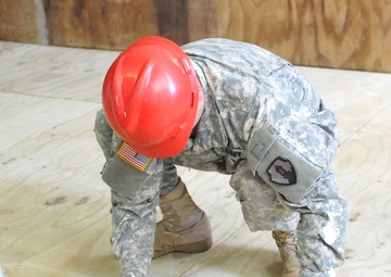 Army Reserve Soldiers from Puerto Rico help rebuild drama stage