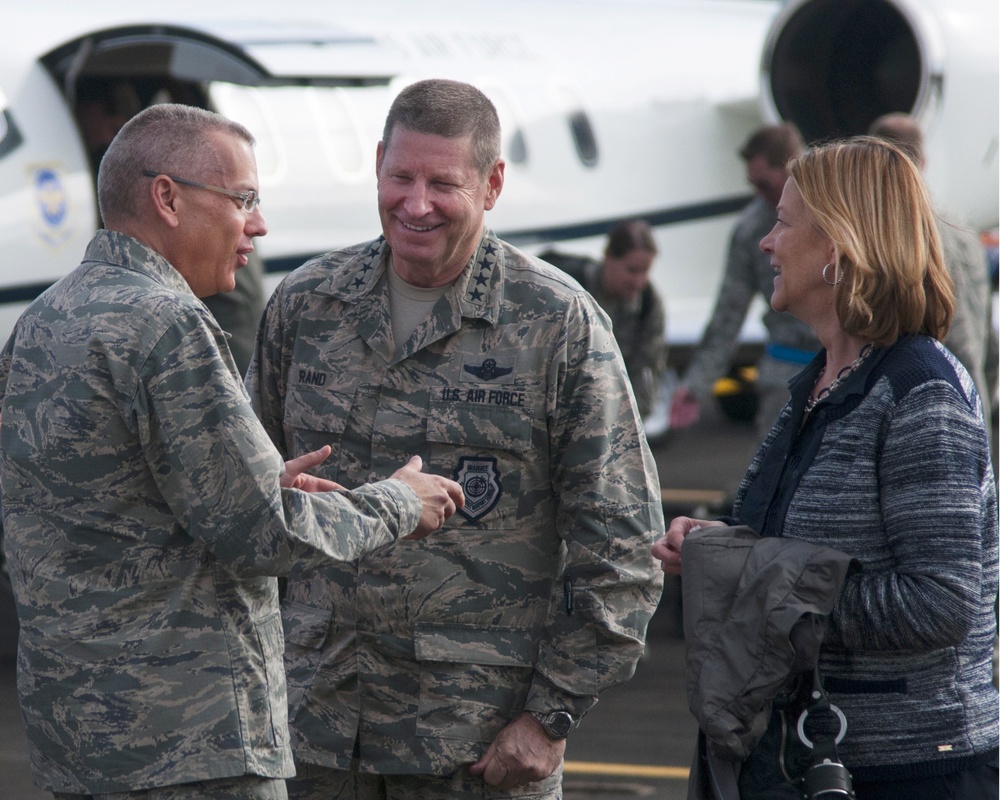 AFGSC commander visits Warren