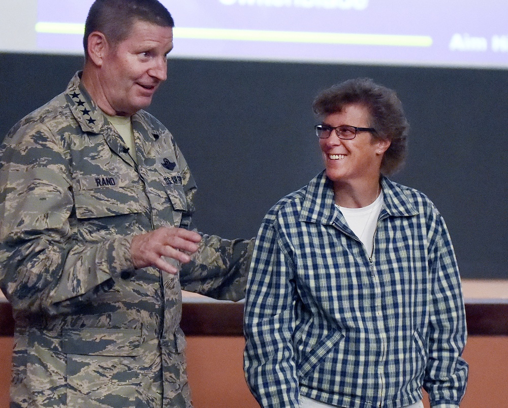AFGSC commander visits Warren