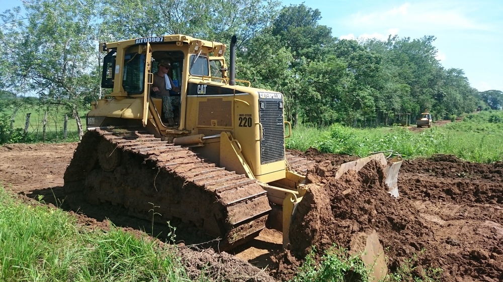 NMCB 133 Seabees assist Colombian marines