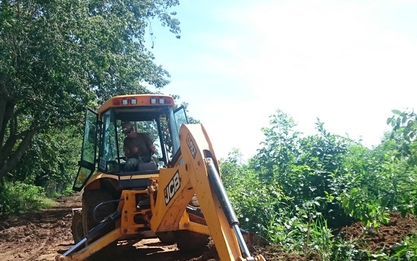 NMCB 133 Seabees assist Colombian marines